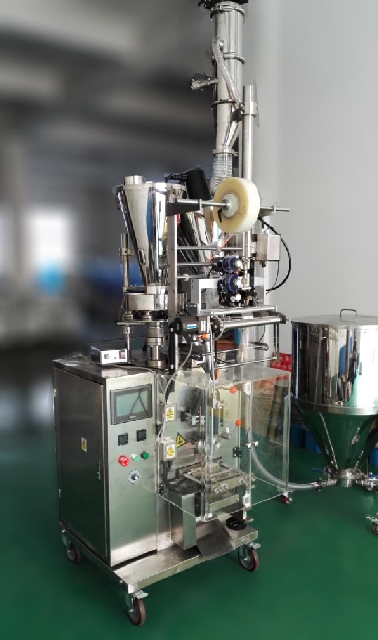 Machine verticale de remplissage et de conditionnement TRF-340B