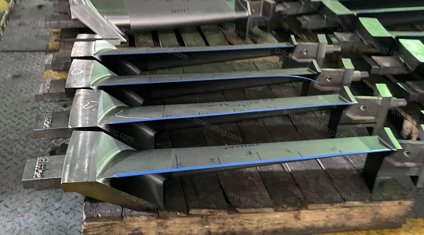 Aubes de turbines et compresseurs — photographie du produit 03