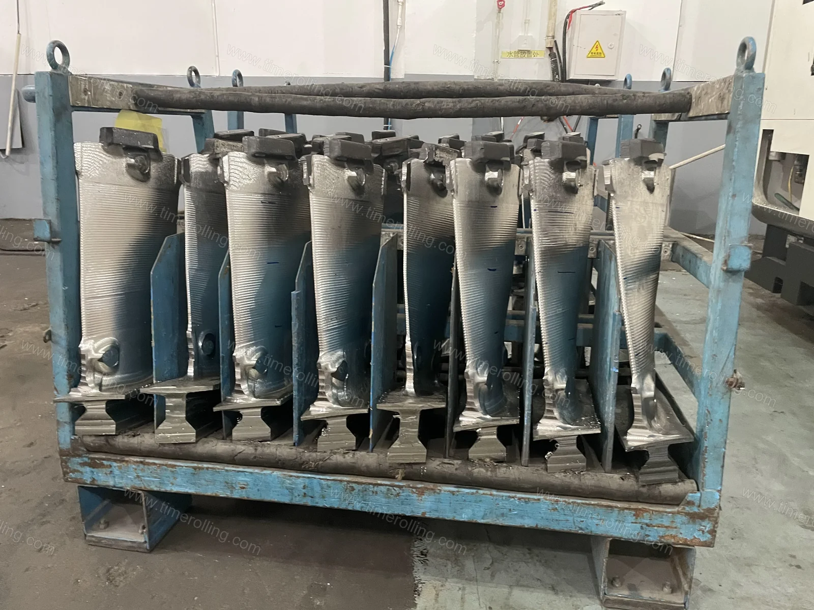 Aubes de turbines et compresseurs — photographie du produit 05